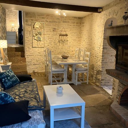 Charmante Maison En Pierres Precy-le-Sec المظهر الخارجي الصورة