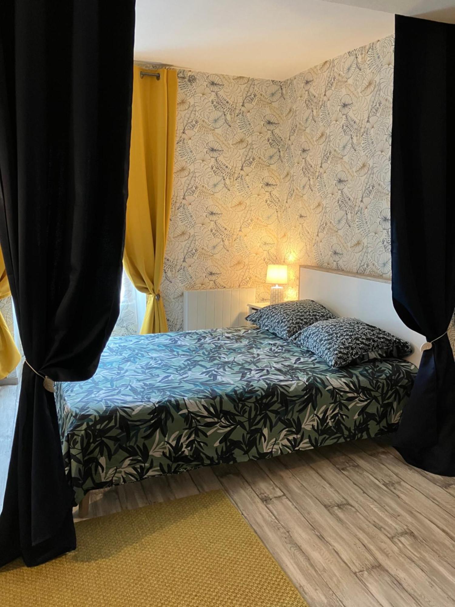 Charmante Maison En Pierres Precy-le-Sec المظهر الخارجي الصورة