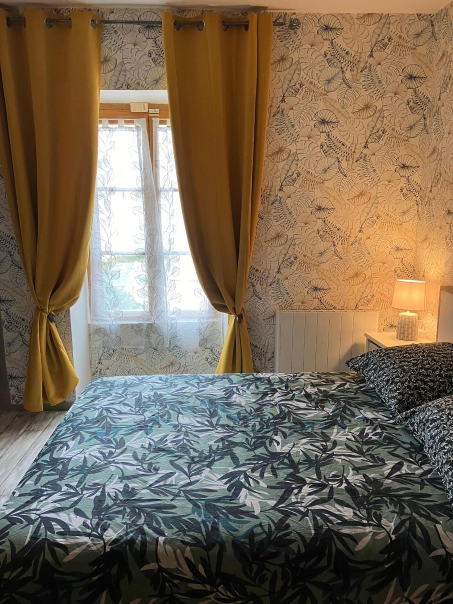Charmante Maison En Pierres Precy-le-Sec المظهر الخارجي الصورة