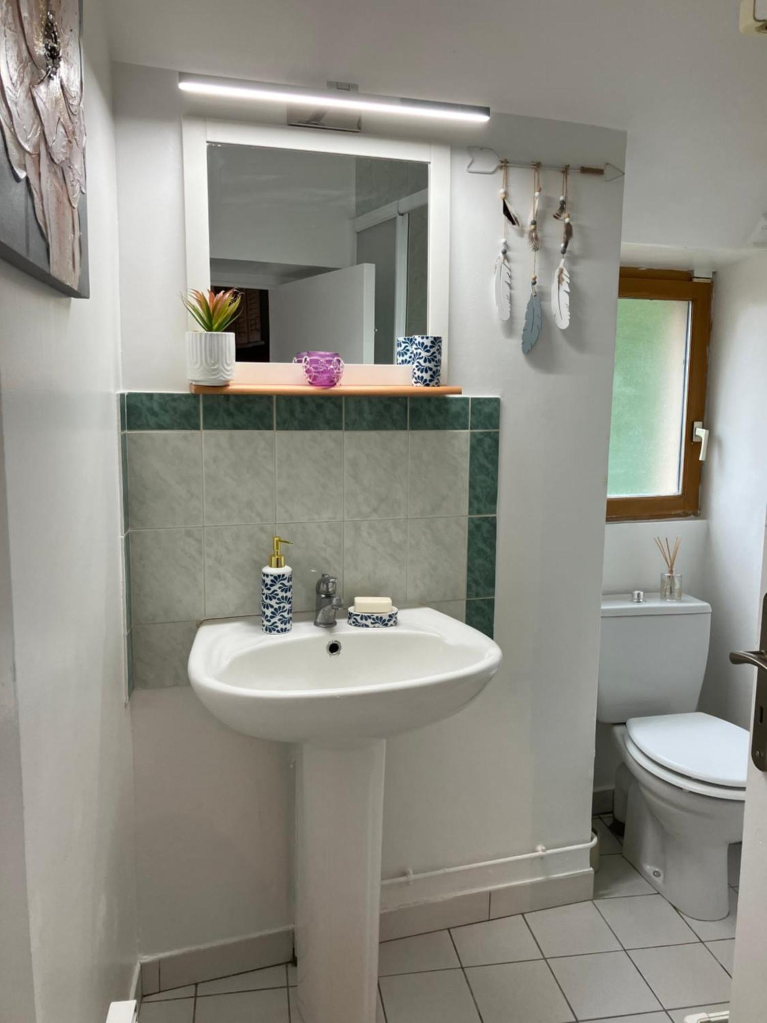 Charmante Maison En Pierres Precy-le-Sec المظهر الخارجي الصورة